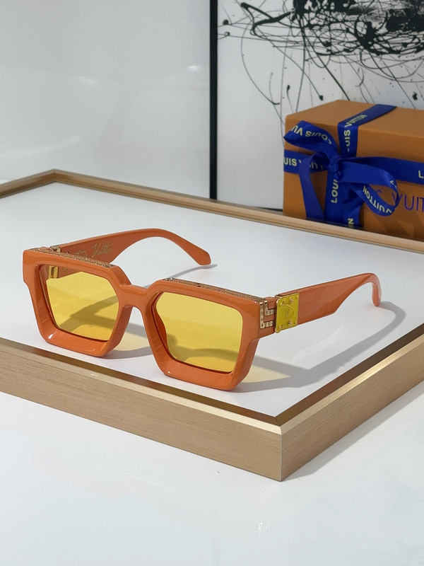 LV Sunglasses AAAA-3975