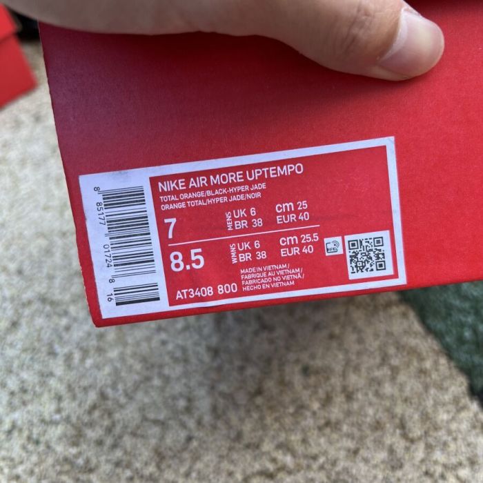 Authentic Nike Air More Uptempo AT3408-800