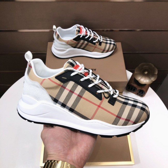 Burberry men shoes 1:1 quality-397