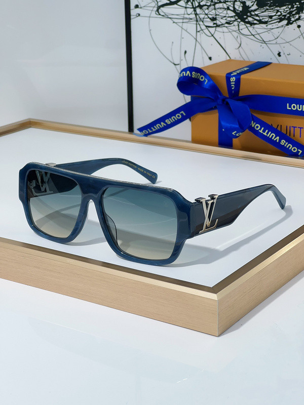 LV Sunglasses AAAA-4113