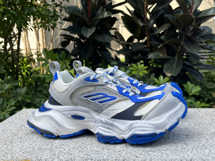 B 17FW Tripe-S High End Sneaker-452