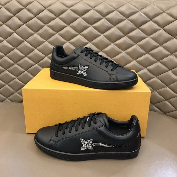 LV Men shoes 1:1 quality-4359