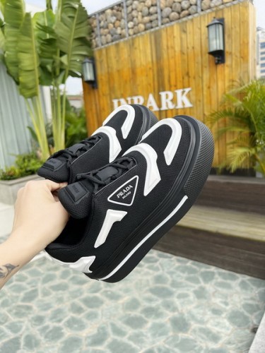 Prada men shoes 1：1 quality-916