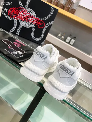 Versace Men Shoes 1：1 Quality-697