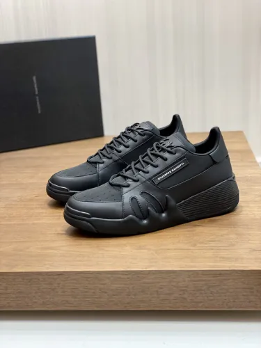 Super Max GZ Shoes003