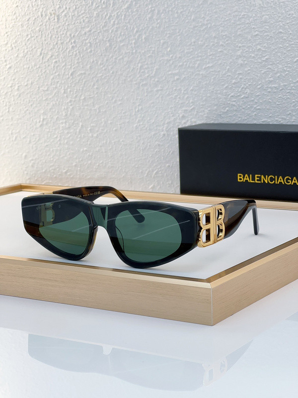 B Sunglasses AAAA-942