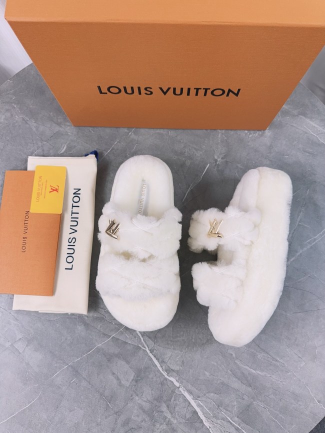 LV women Sandals 1:1 Quality-849