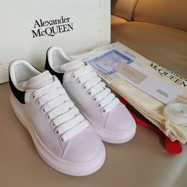 Alexander McQueen men shoes 1:1 quality-472