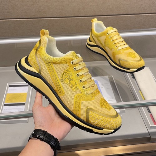 Versace Men Shoes 1：1 Quality-690