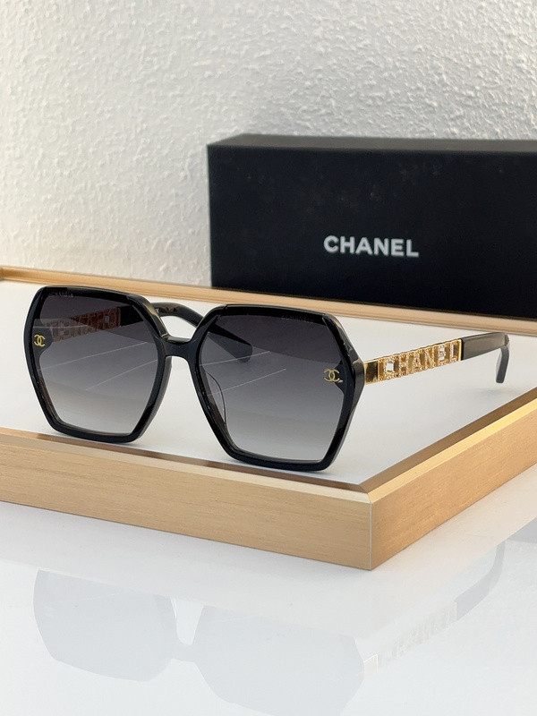 CHNL Sunglasses AAAA-4143