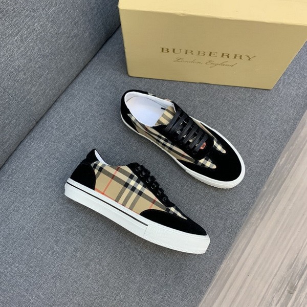 Burberry men shoes 1:1 quality-235