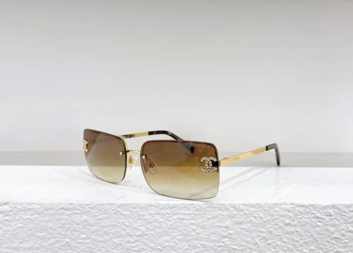 CHNL Sunglasses AAAA-4006