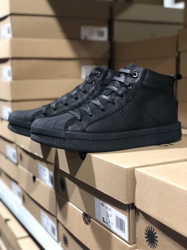 UG Boots Men-028