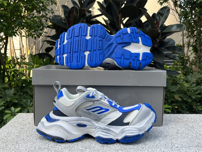 B 17FW Tripe-S High End Sneaker-452