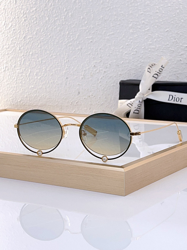 Dior Sunglasses AAAA-2820