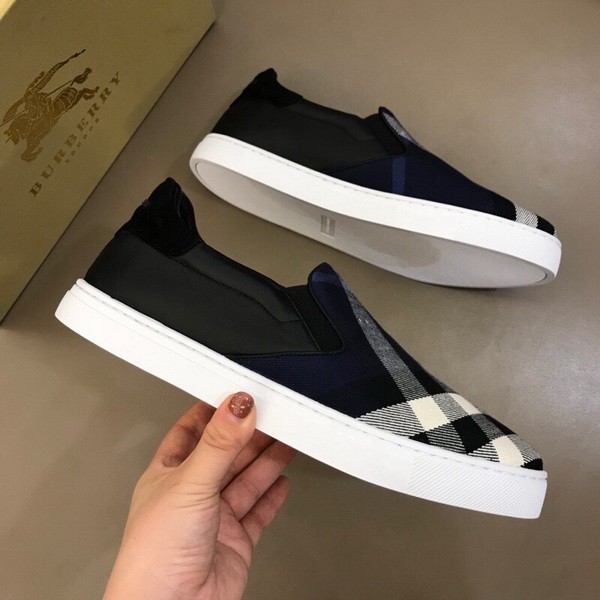 Burberry men shoes 1:1 quality-245
