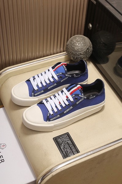 Moncler Men shoes 1：1 quality-045