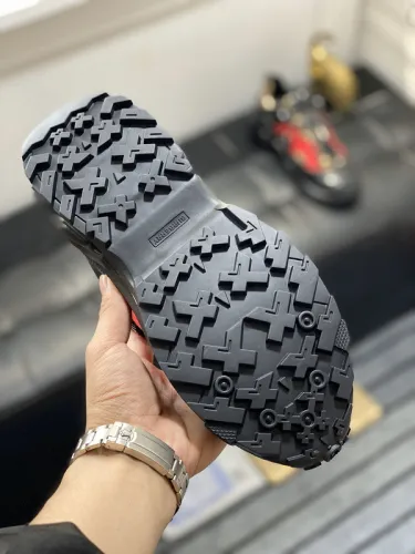Burberry men shoes 1：1 quality-374