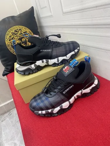 Burberry men shoes 1：1 quality-326