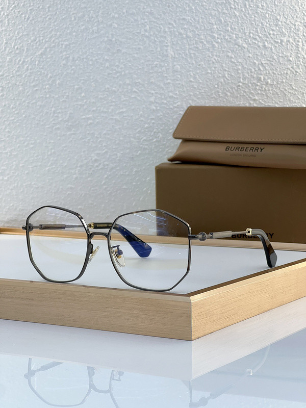 Burberry Sunglasses AAAA-2506