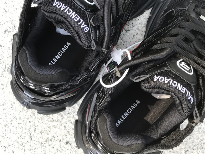 B 17FW Tripe-S High End Sneaker-363