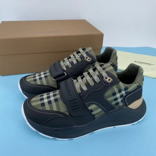 Burberry men shoes 1：1 quality-285