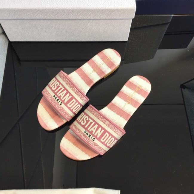Dior women slippers 1:1 quality-303