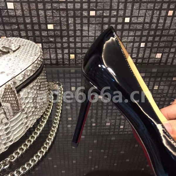 Super Max Christian Louboutin Custom High Heel-076