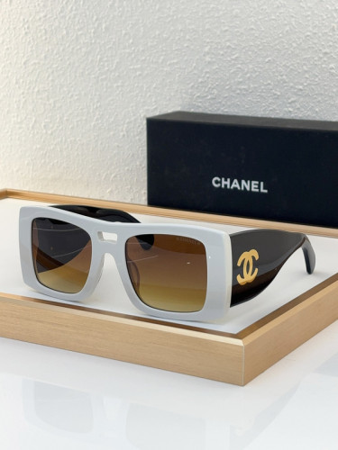 CHNL Sunglasses AAAA-4113