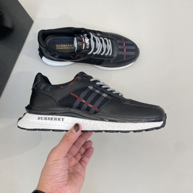 Burberry men shoes 1:1 quality-411