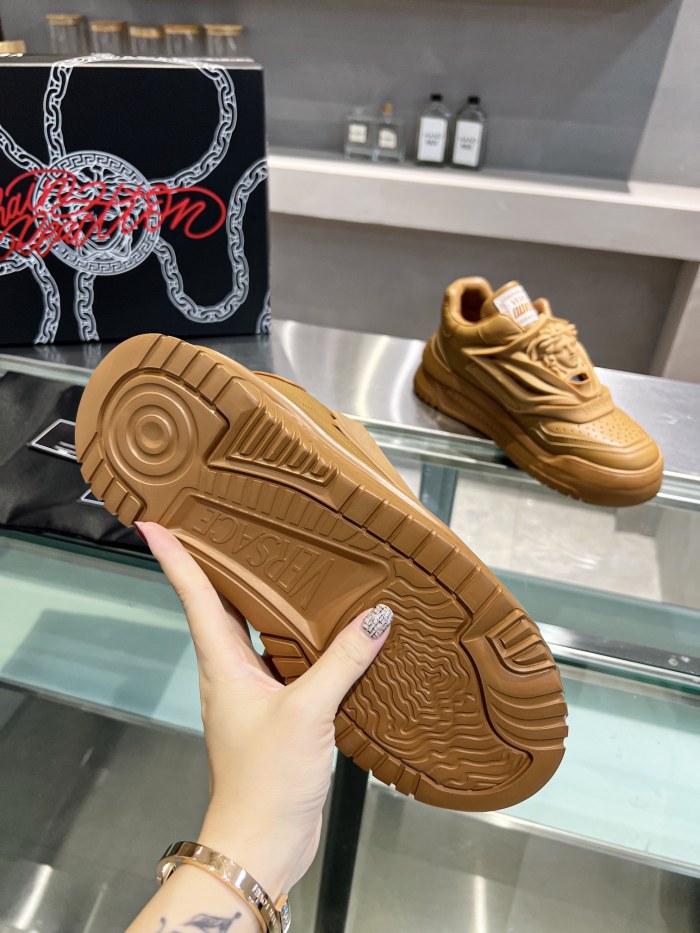 Versace Men Shoes 1：1 Quality-695