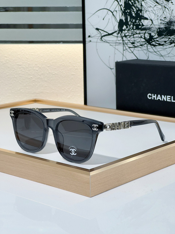 CHNL Sunglasses AAAA-4053