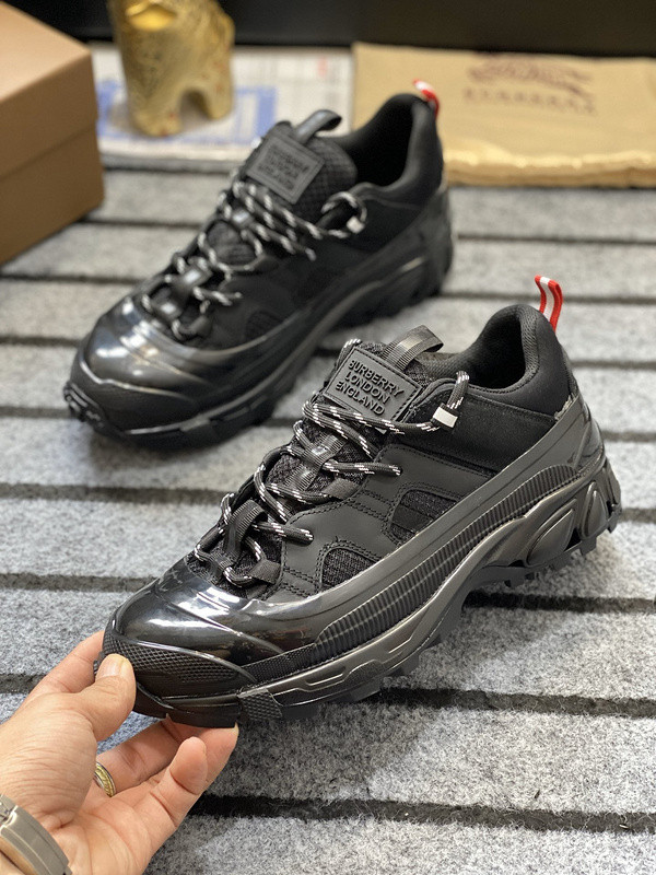 Burberry men shoes 1：1 quality-372