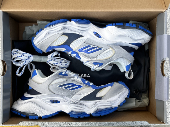 B 17FW Tripe-S High End Sneaker-452