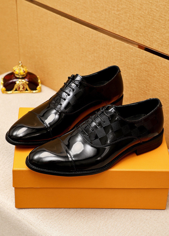 LV Men shoes 1:1 quality-4916