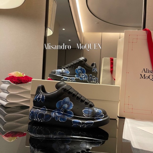 Alexander McQueen men shoes 1:1 quality-516