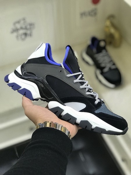 Moncler Men shoes 1:1 quality-020