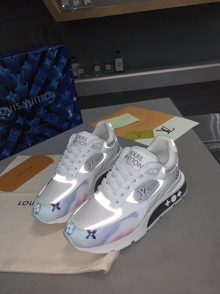 LV Men shoes 1:1 quality-4175