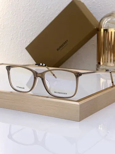Burberry Sunglasses AAAA-2524
