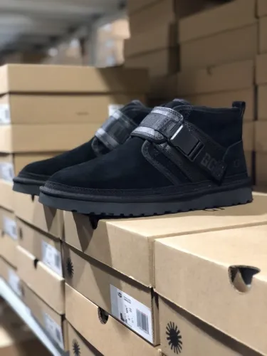 UG Boots Men-037