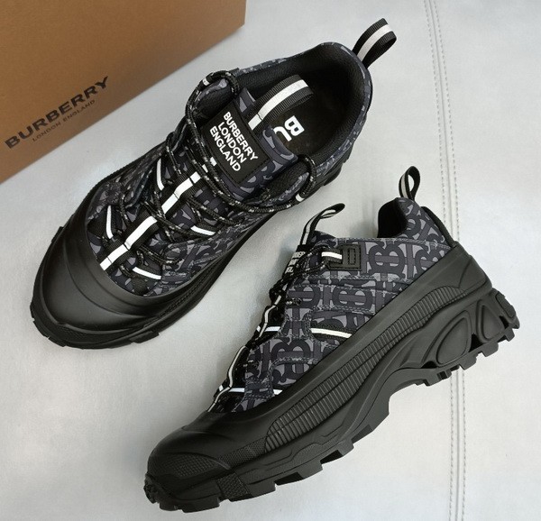 Burberry men shoes 1:1 quality-280