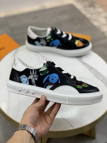 LV Men shoes 1:1 quality-4153
