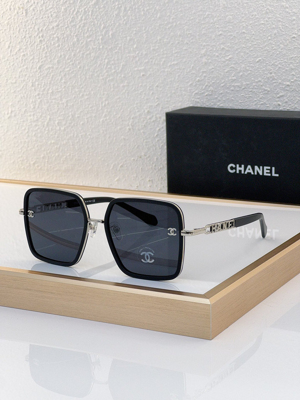 CHNL Sunglasses AAAA-4015
