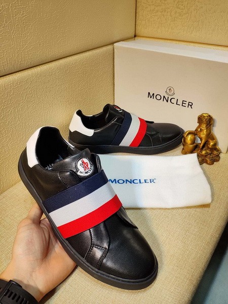Moncler Men shoes 1:1 quality-025