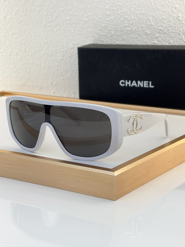 CHNL Sunglasses AAAA-4028