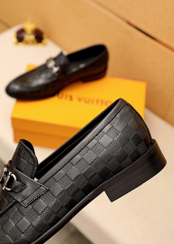 LV Men shoes 1：1 quality-4605