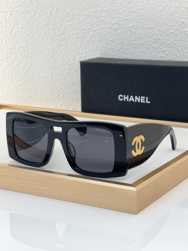 CHNL Sunglasses AAAA-4111
