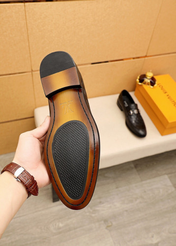 LV Men shoes 1：1 quality-4605