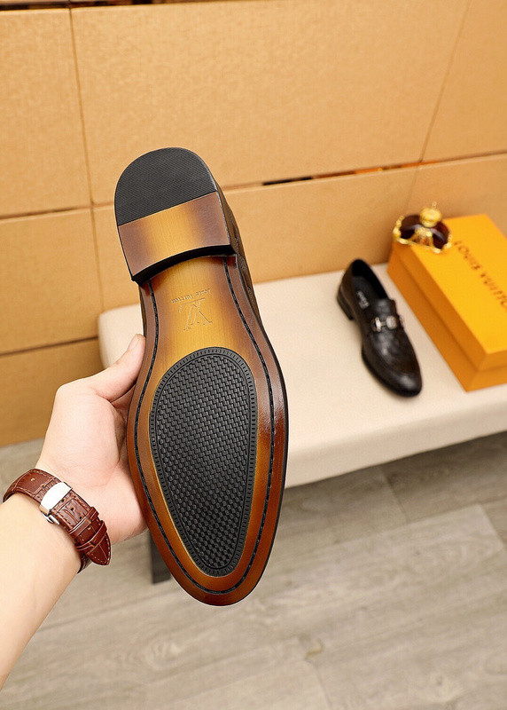 LV Men shoes 1：1 quality-4605