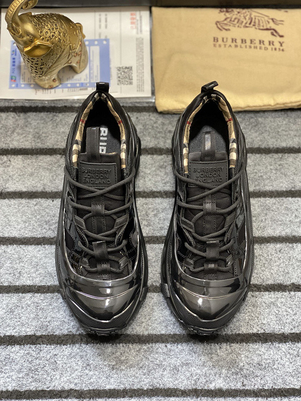 Burberry men shoes 1：1 quality-379